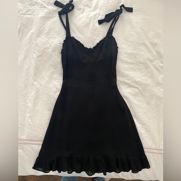 REFORMATION DRESS - Picture 2 of 5